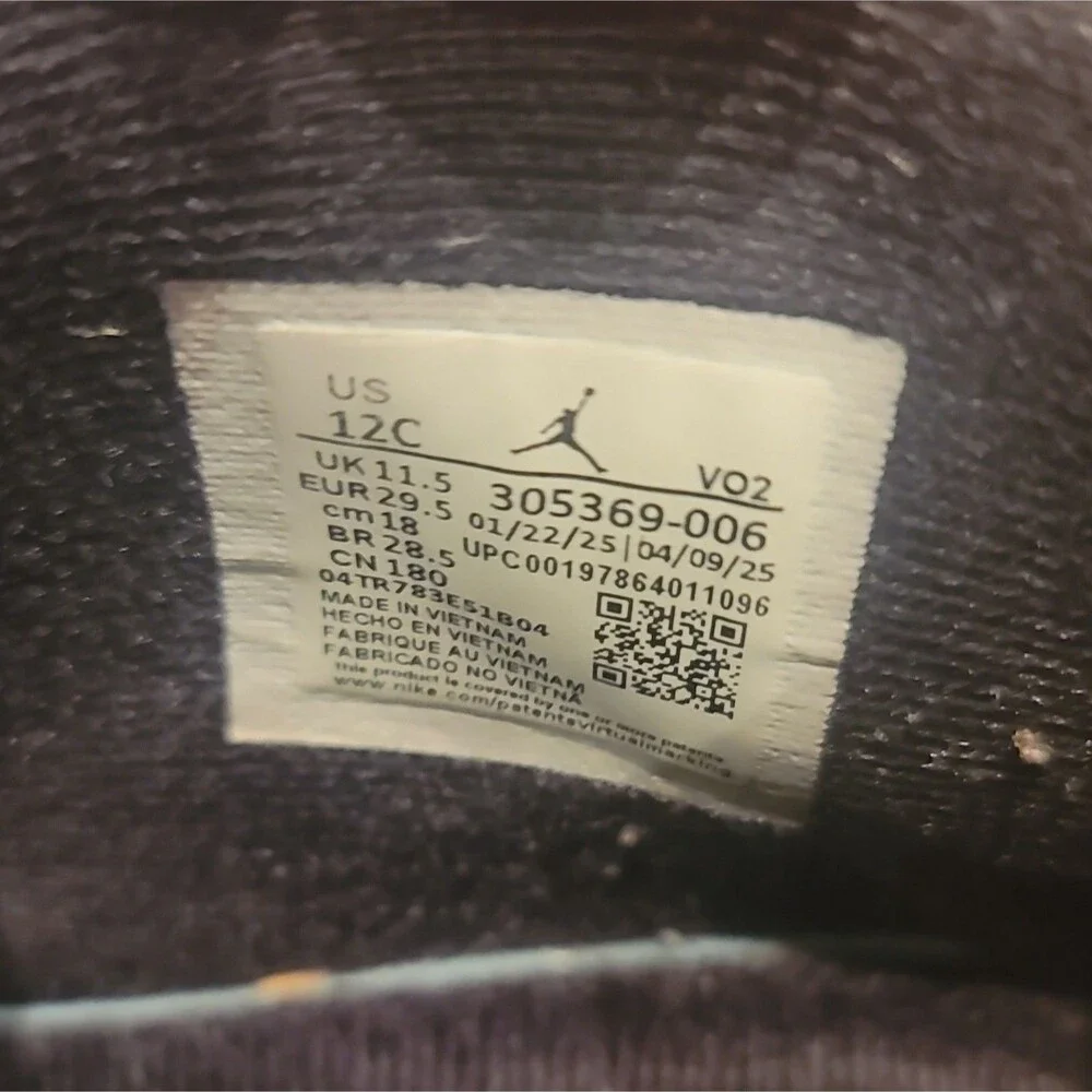 Air Jordan 8 Aqua Youth Size 12C